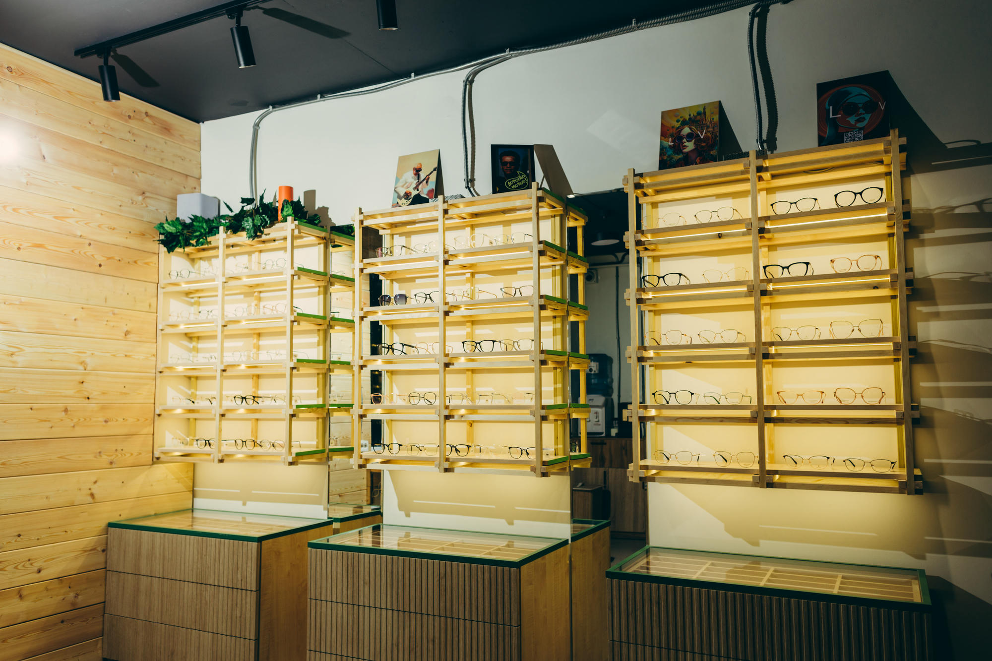 Магазин LOOV в городе Якутск